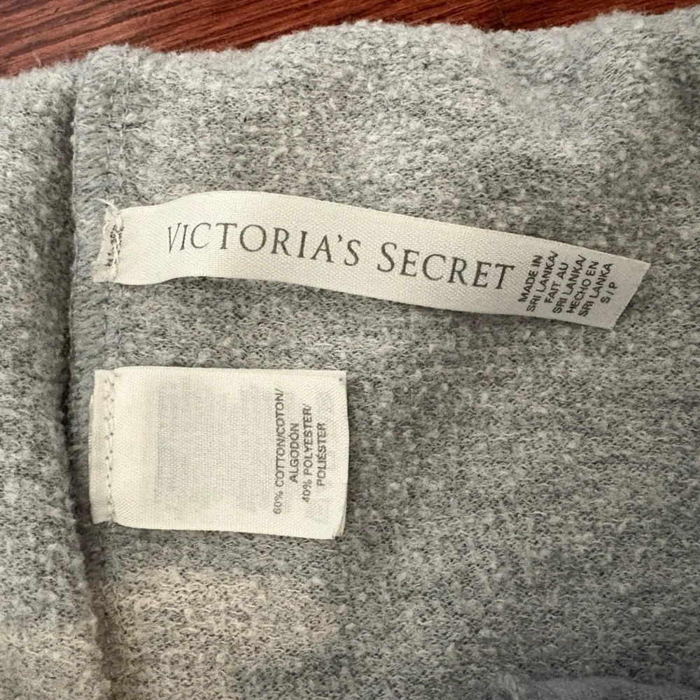Victoria's Secret Soft Gray joggers - Picture 6 of 7